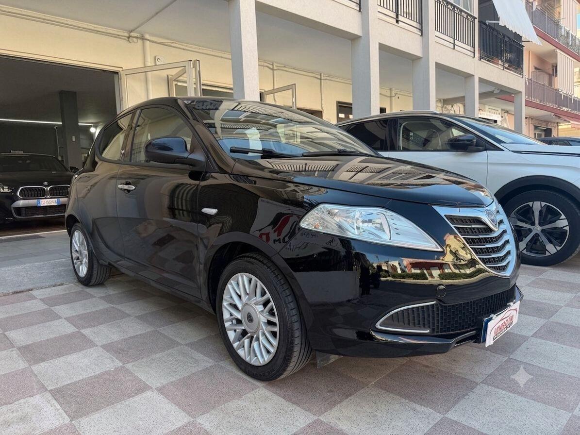 Lancia Ypsilon 1.2 Gold