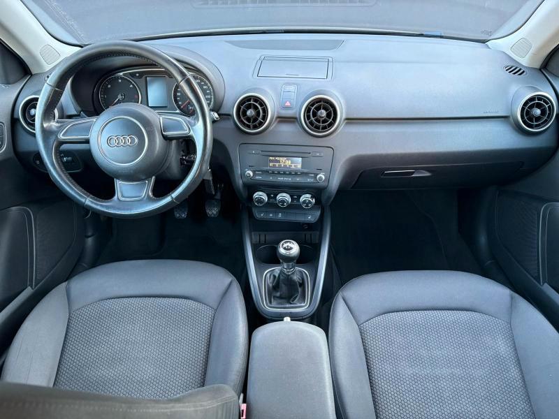 Audi A1 Sportback 1.6 tdi 105 CV Attraction ADATTA NEOPATENTATI