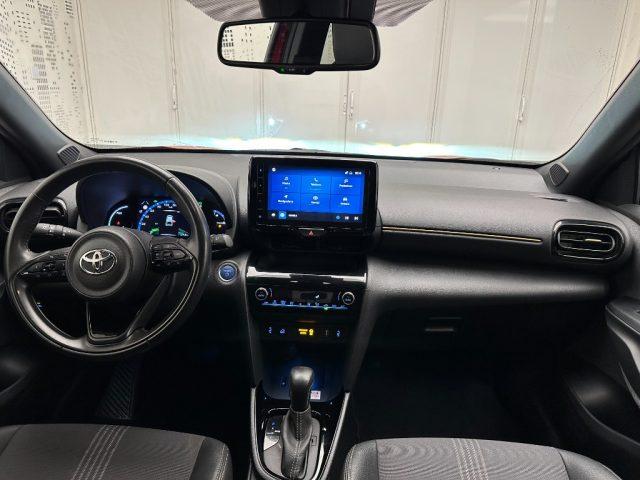 TOYOTA Yaris Cross 1.5 Hybrid 5p. E-CVT AWD-i Adventure