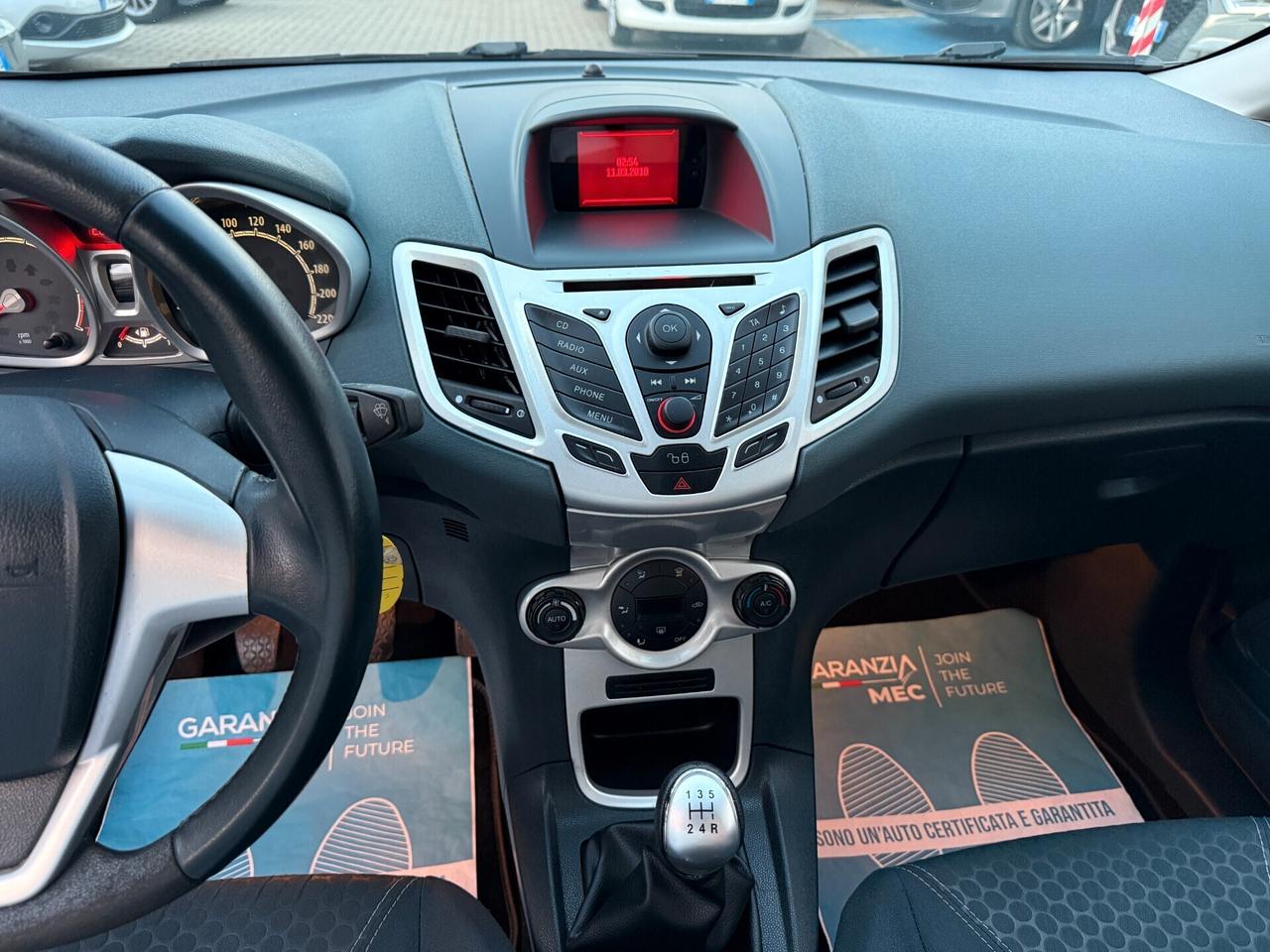 Ford Fiesta 1.4 5 porte Bz.- GPL Titanium - NeoPatentati