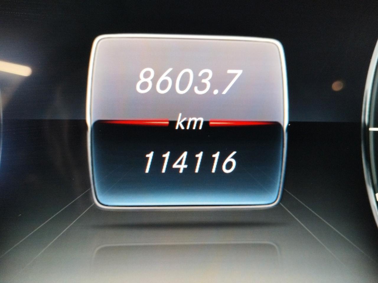 Mercedes-benz E 220 d Auto Business Sport