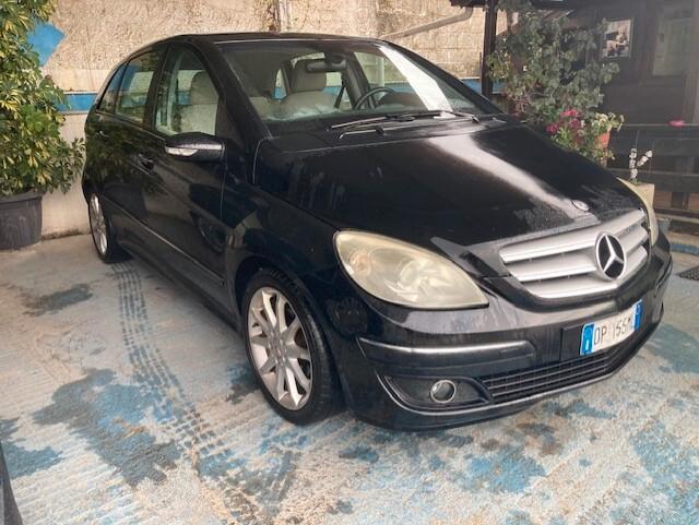 Mercedes-benz B 150 B 150