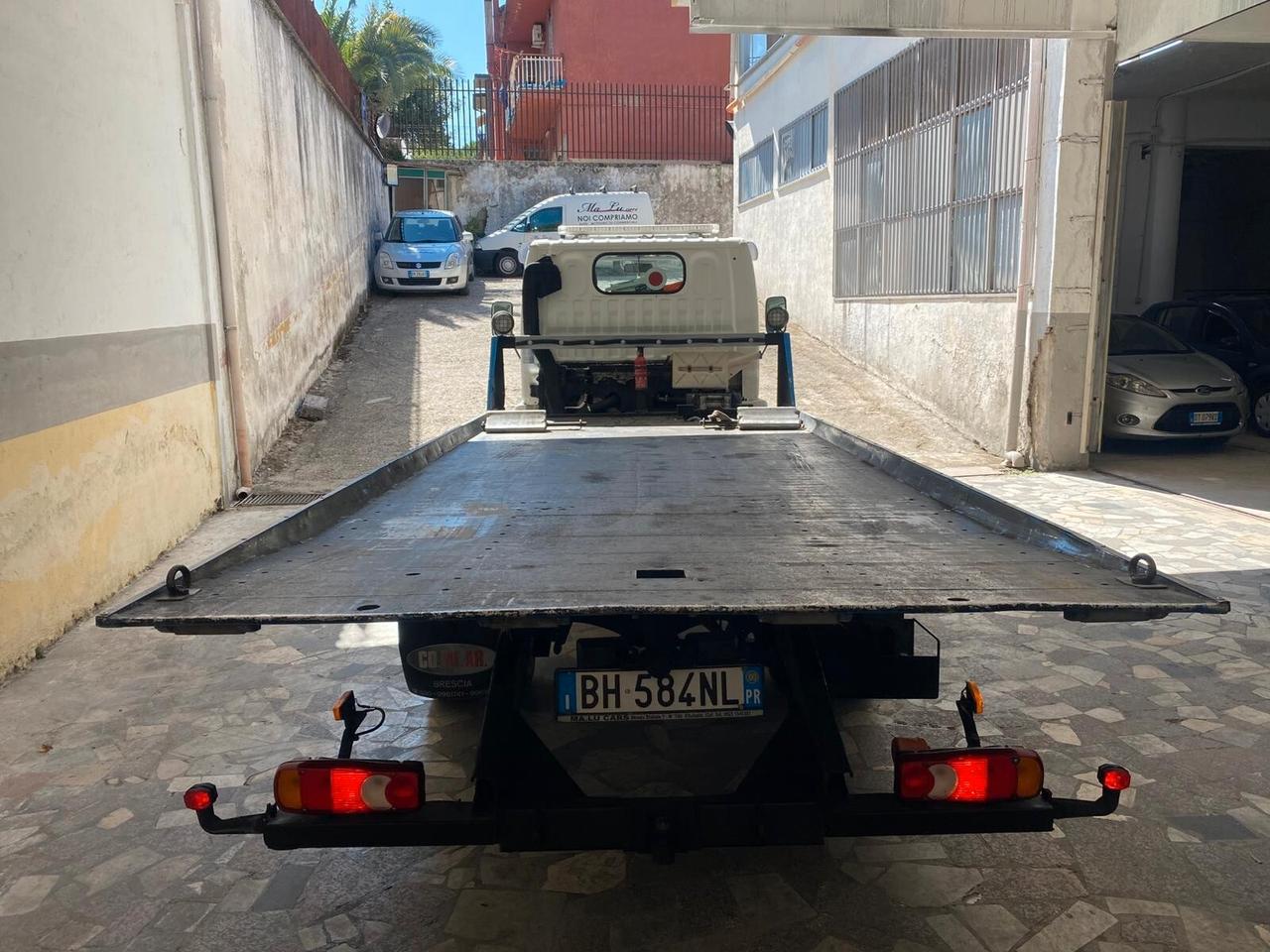 Nissan Carrattrezzi V.I. Diesel-2000