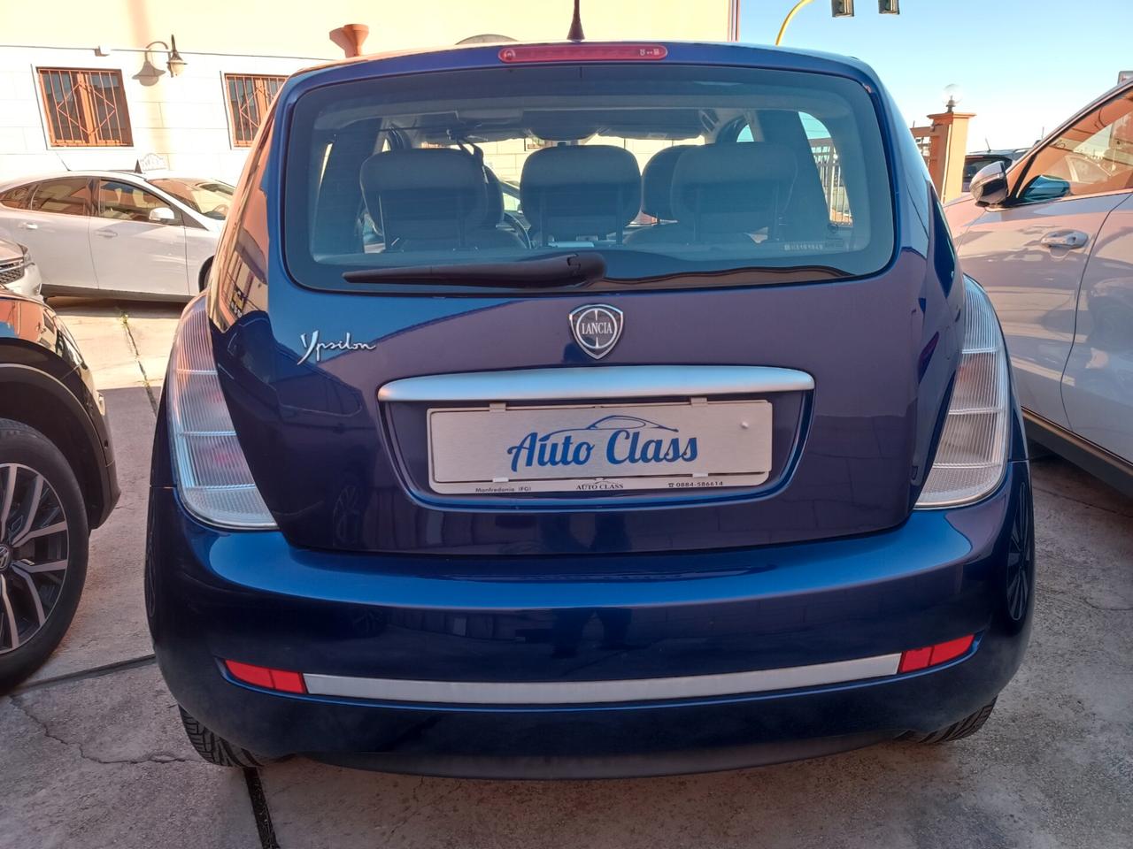 Lancia Ypsilon 1.2 Argento