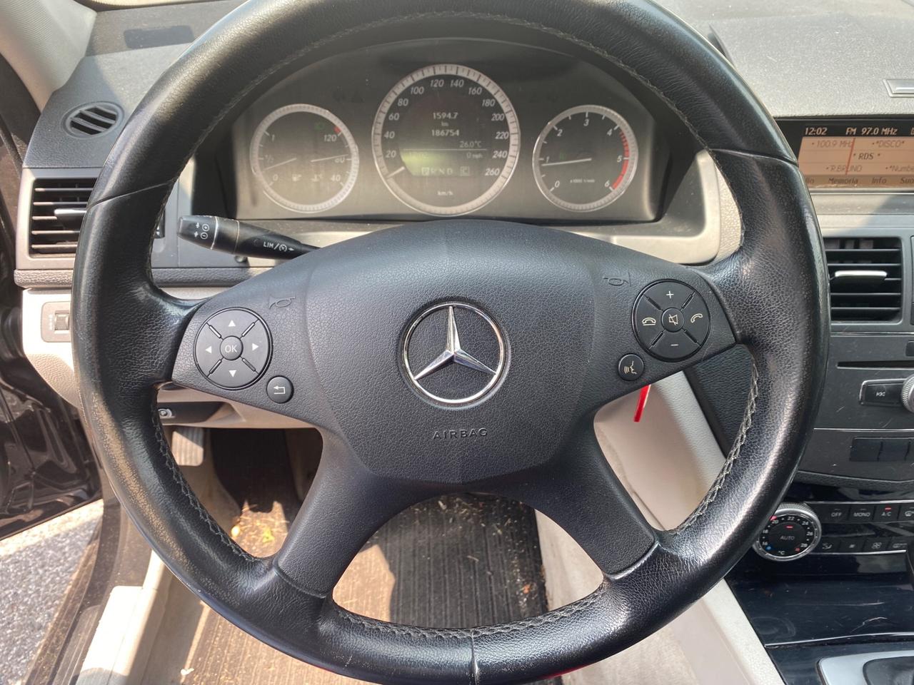 Mercedes-benz C 220 170 cavalli