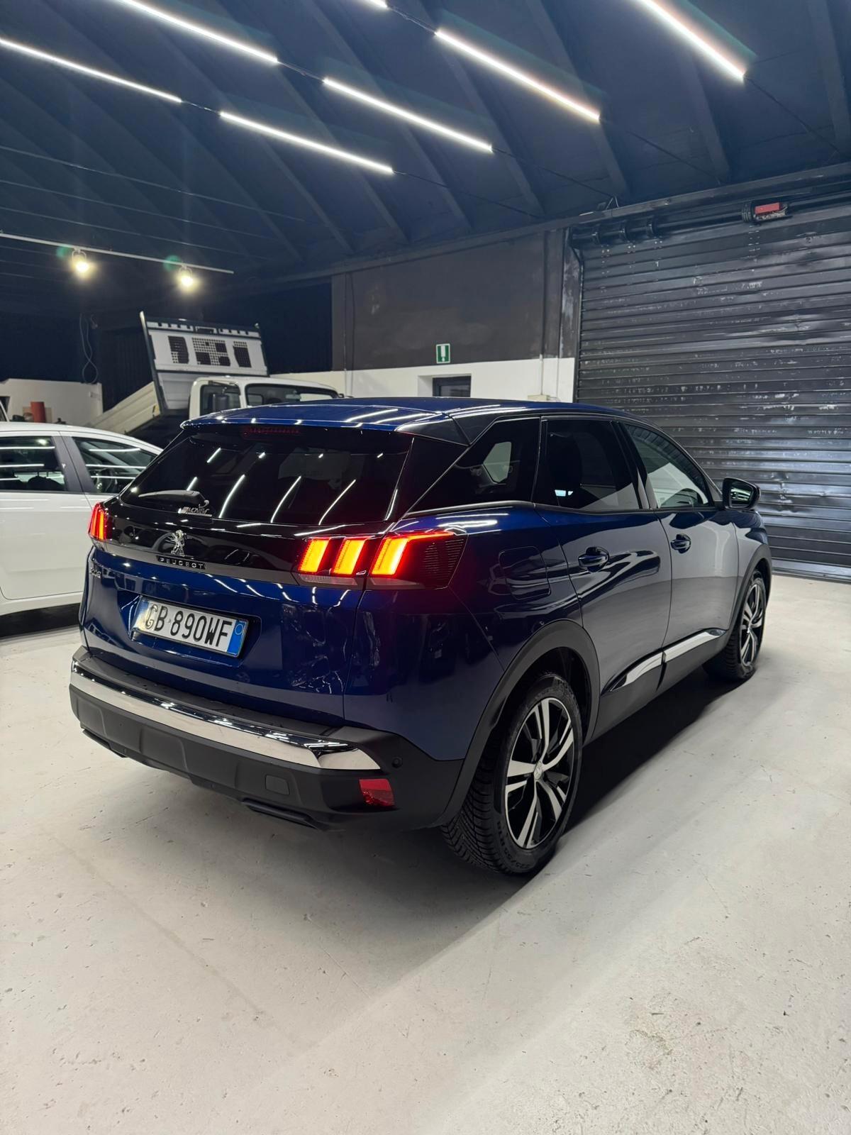 Peugeot 3008 BlueHDi 130 S&S Allure