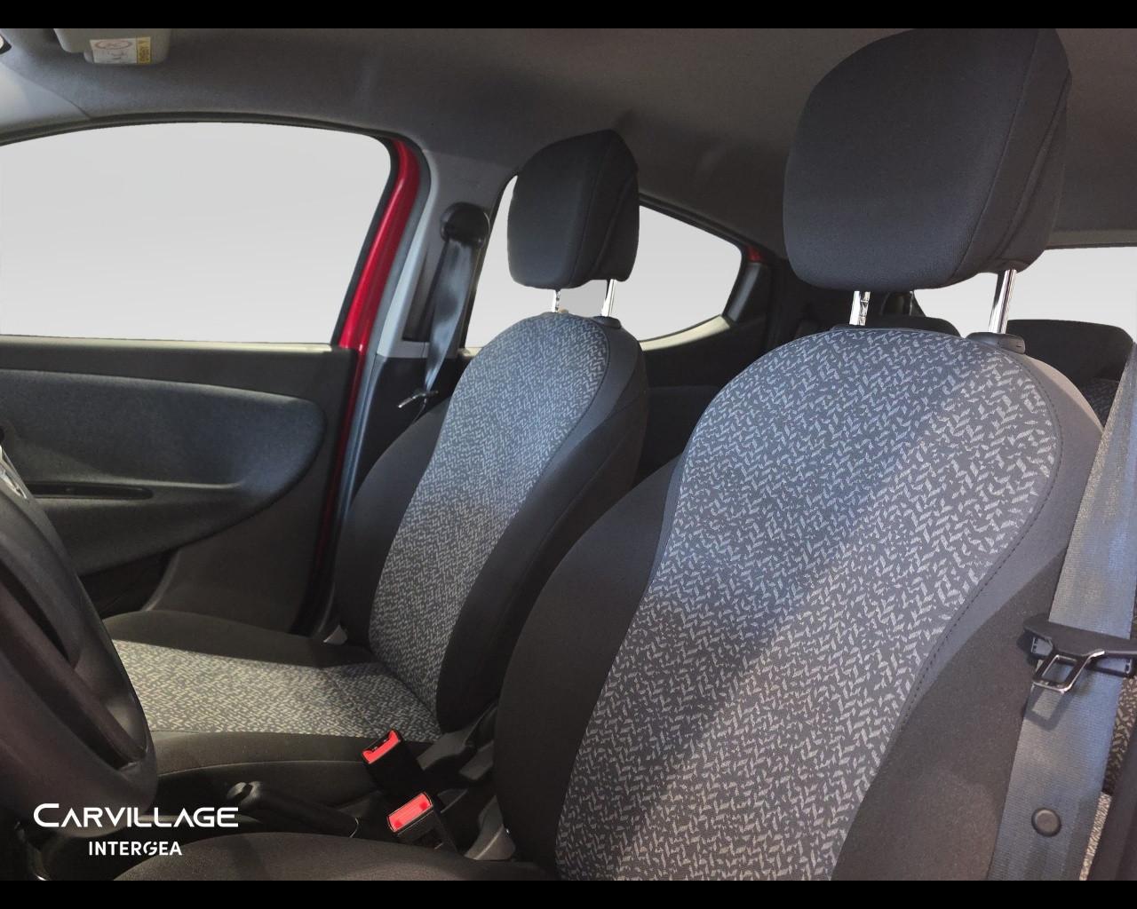 LANCIA Ypsilon 1.0 firefly hybrid Silver s&s 70c