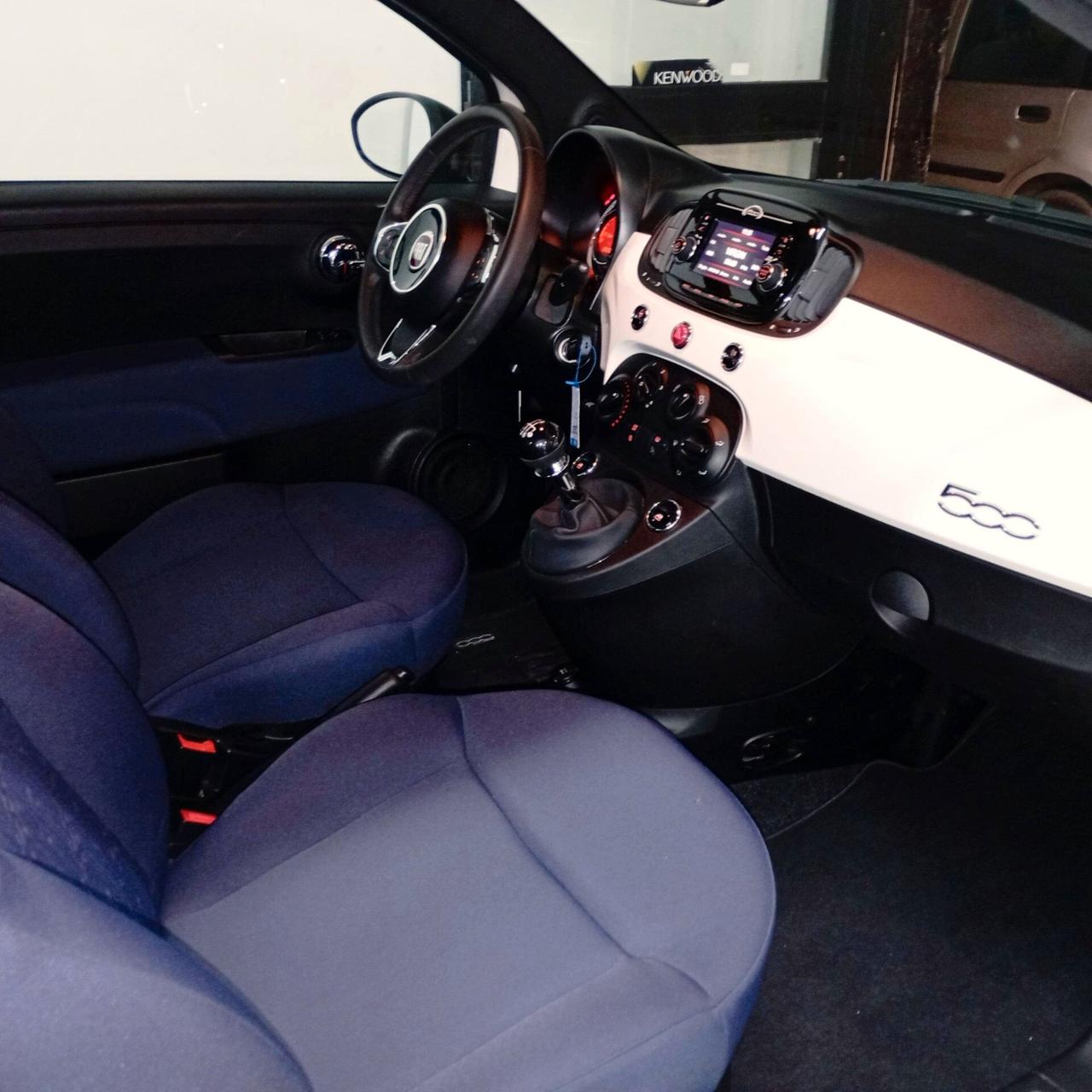 Fiat 500 1.0 Hybrid Red