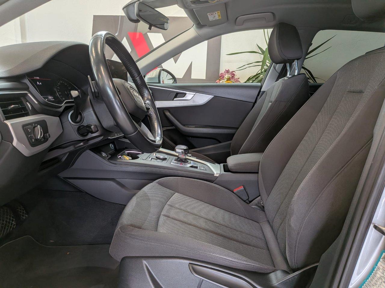 Audi A4 Avant 35 2.0 tdi Bus Sport 150cv s-tronic