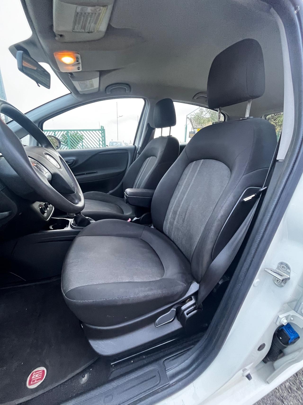 Fiat Punto 1.3 MJT II 75 CV 5 porte Lounge