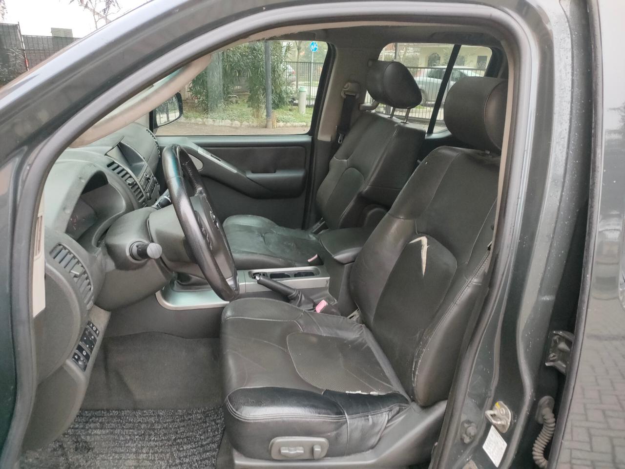 Nissan Navara 2.5 dCi Double Cab PREZZO INTRATTABILE