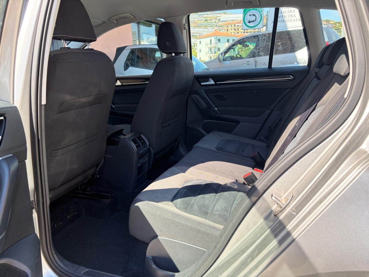 Volkswagen Golf Sportsvan 1.4 TSI 150CV DSG Highline BlueMotion Tech.