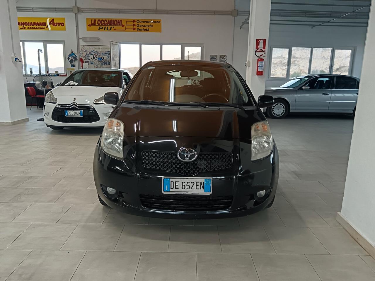 Toyota Yaris 1.4 D cambio automatico