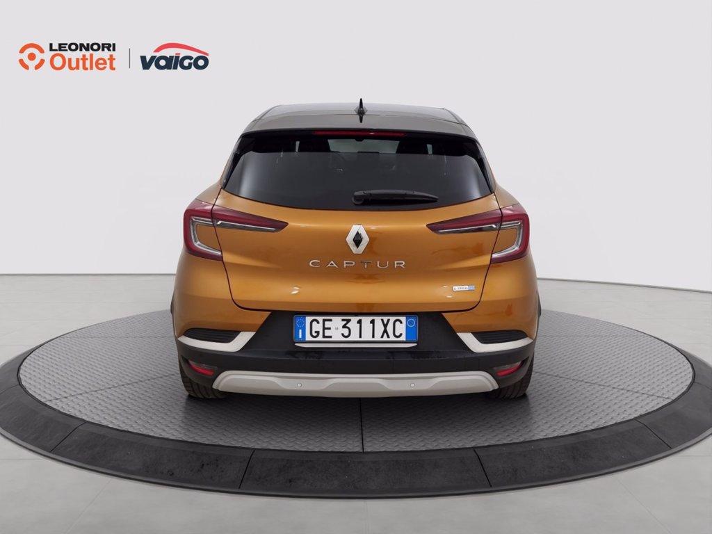 RENAULT Captur 1.6 e-tech phev intens 160cv auto del 2021