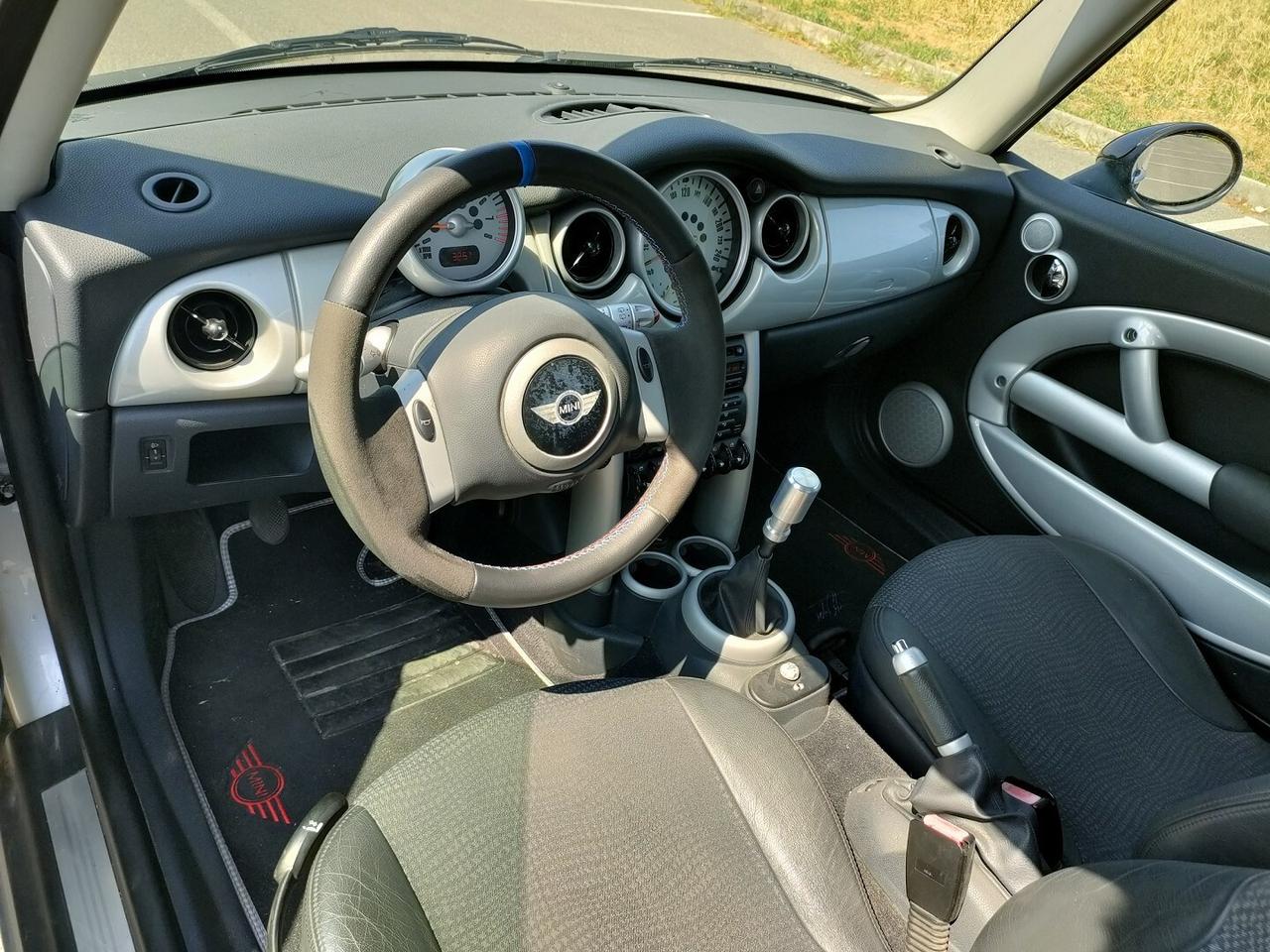 MINI 3 Porte Cooper 1.6 115cv