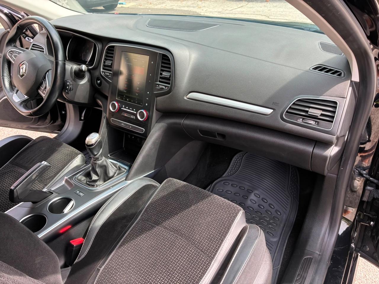 Renault Megane Mégane dCi 130 CV Energy Duel2