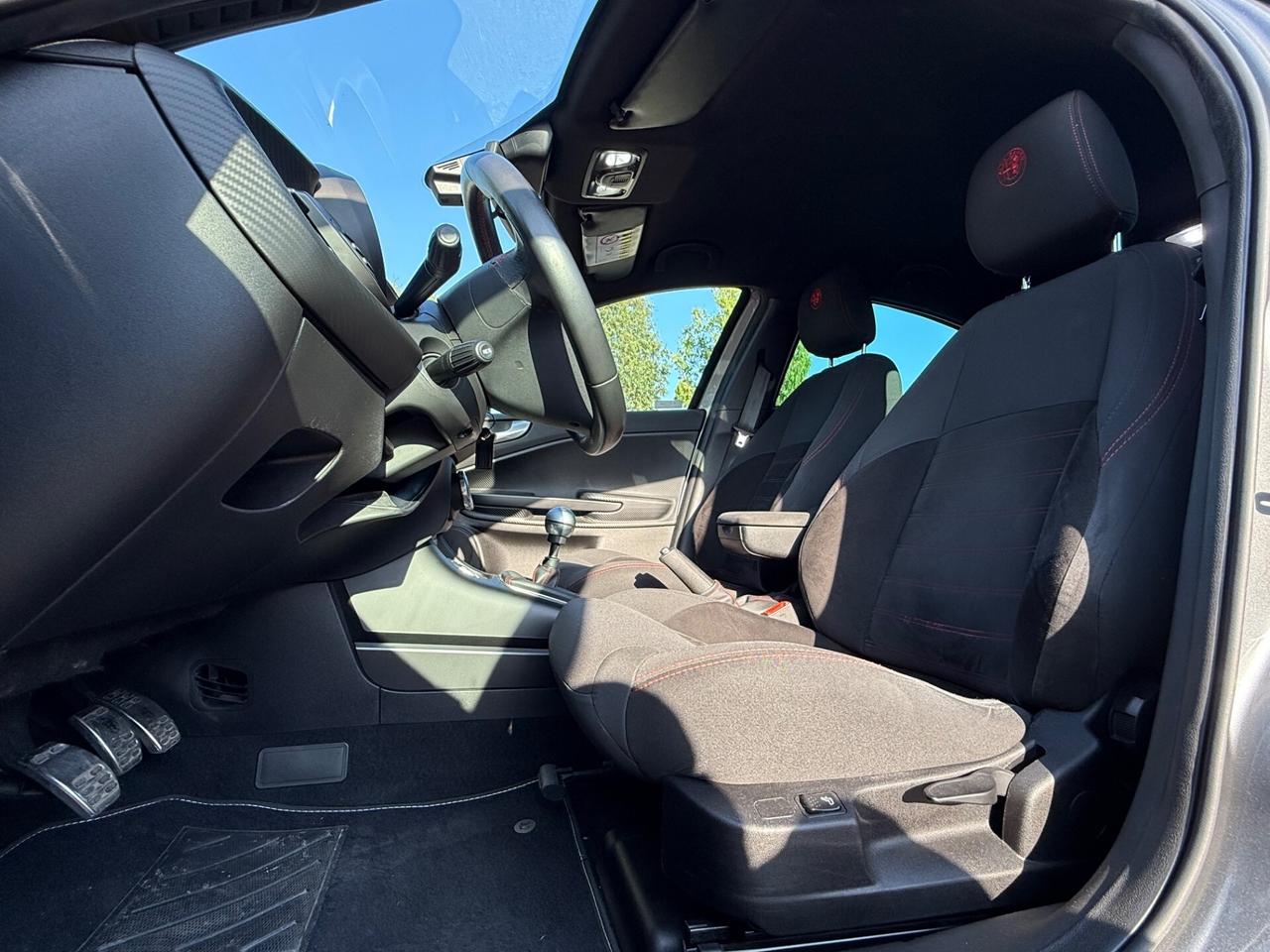 ALFA ROMEO GIULIETTA 1.6JTDM 120CV SPORT CARBON EDITION