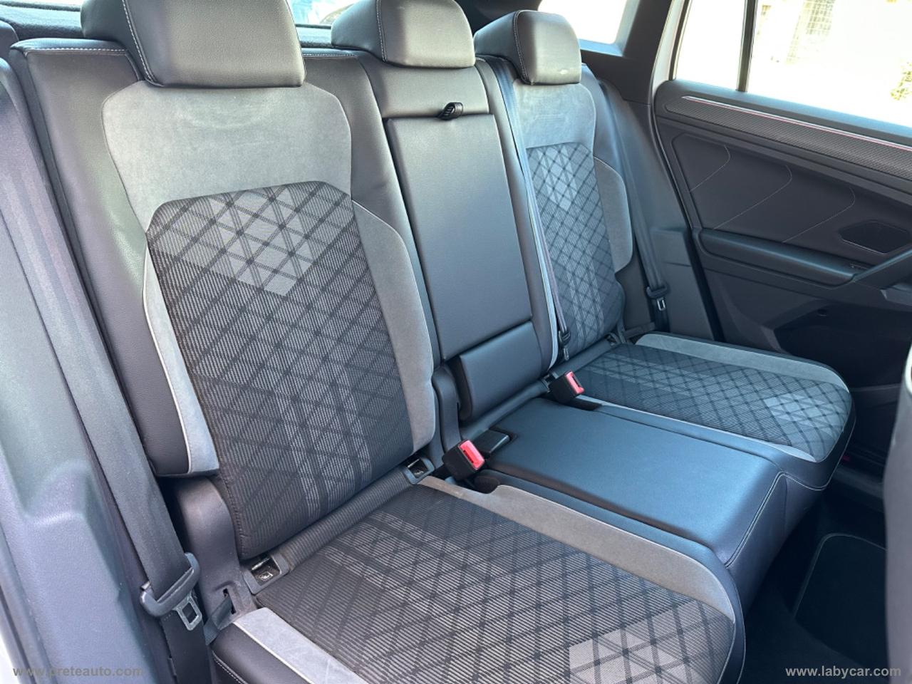VOLKSWAGEN Tiguan 2.0 TDI 150CV SCR DSG R-Line
