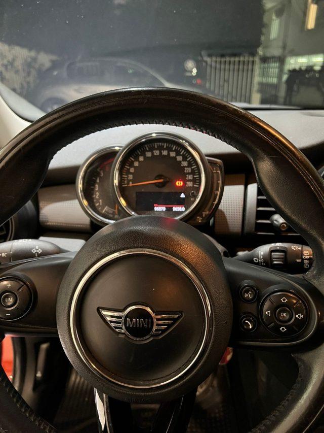 MINI Cooper D 1.5 Cooper D Business tua da ?149,00 mensili