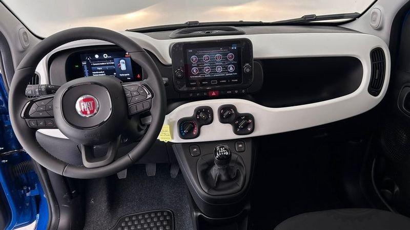 FIAT Panda 1.0 FireFly S&S Hybrid Pandina CARPLAY PDC POST