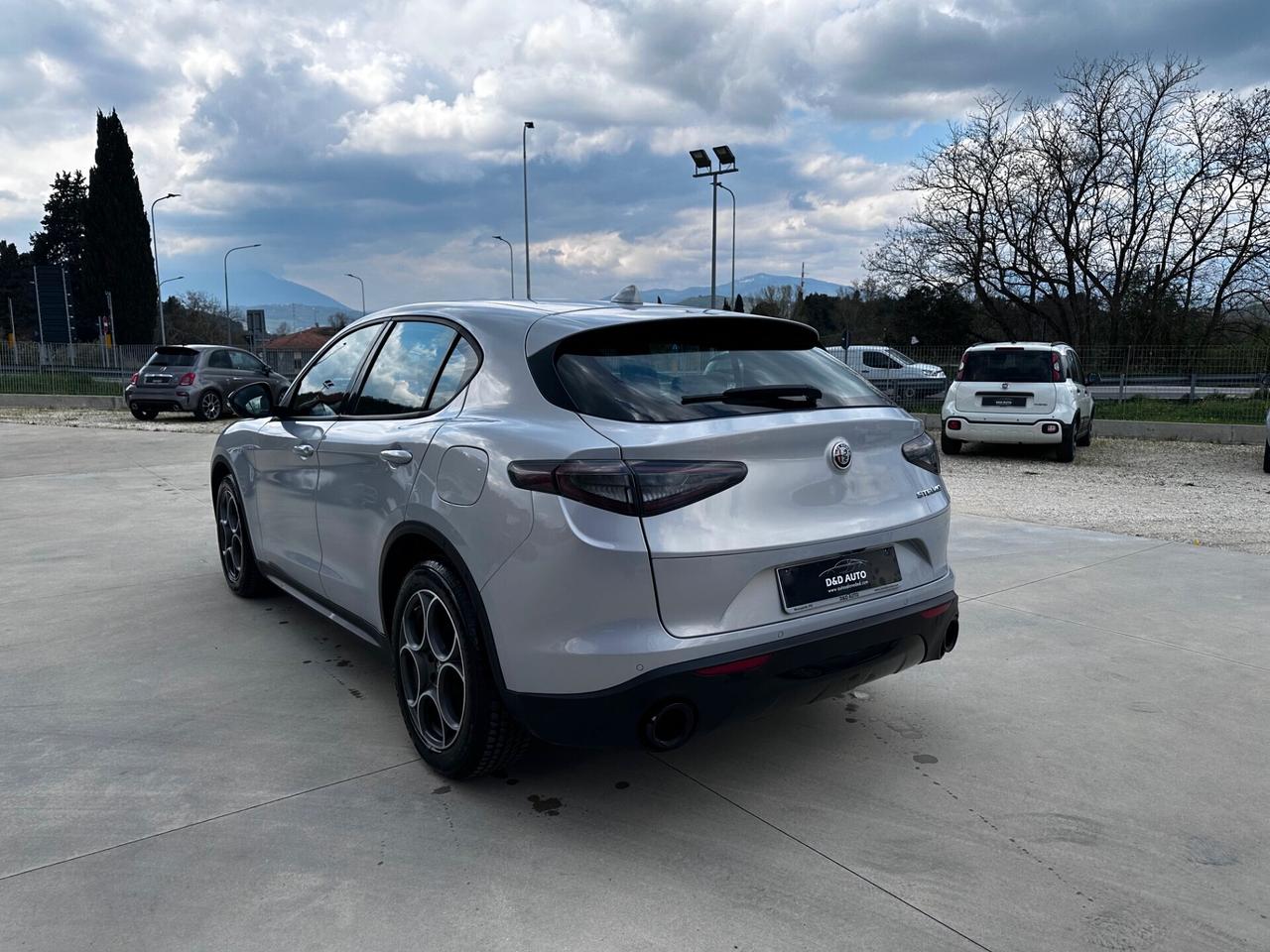 Alfa Romeo Stelvio 2.2 Turbodiesel 160 CV AT8 RWD Sprint