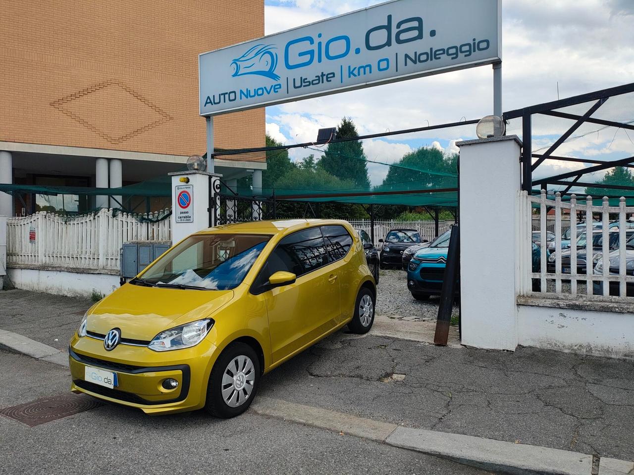 VOLKSWAGEN UP 1.0 60CV KM 96577-2017