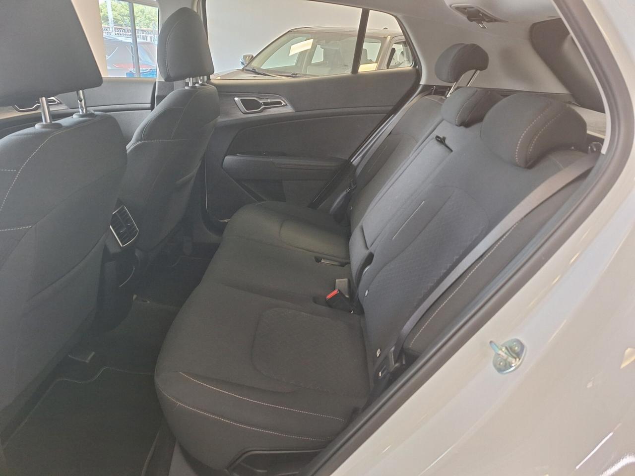 Kia Sportage 1.6 CRDi MHEV Business