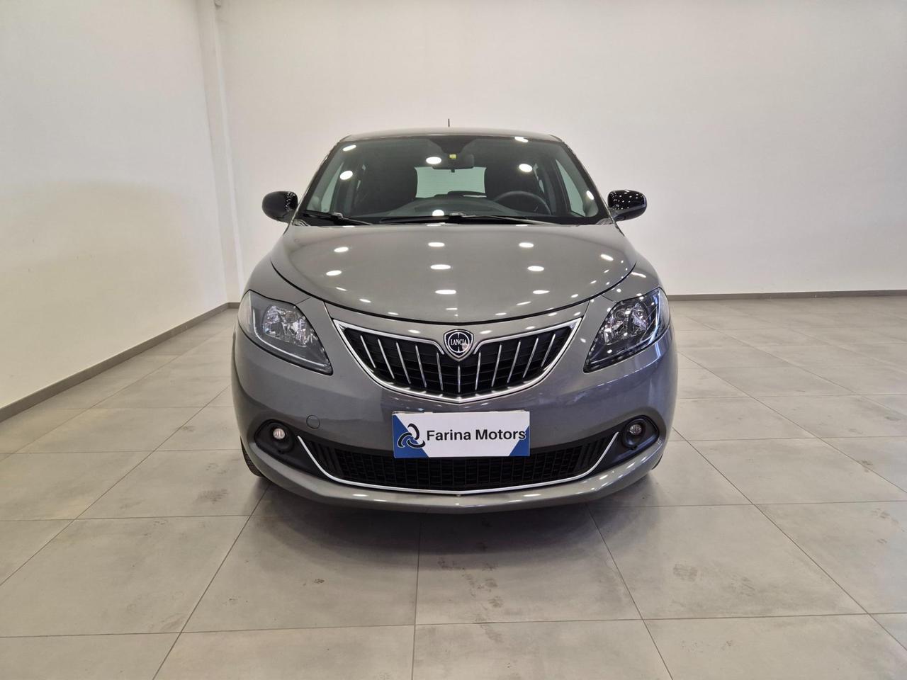 Lancia Ypsilon 1.0 hybrid Silver !! PREZZO REALE !! - NEOPATENTATI - Sens. Park. - Clima