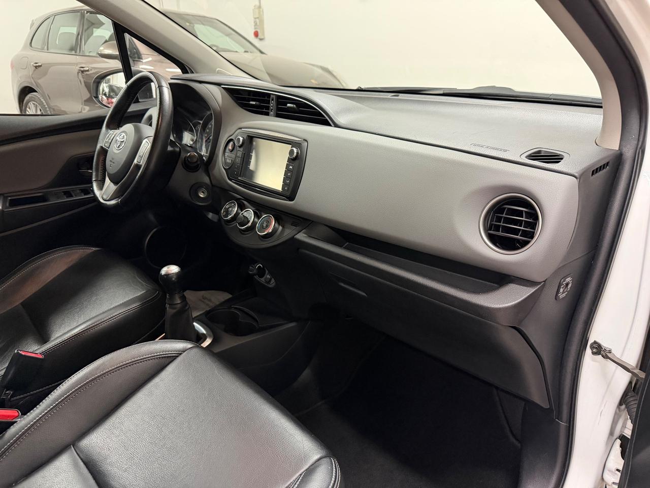 Toyota Yaris 1.0 5 porte vvt-i Active