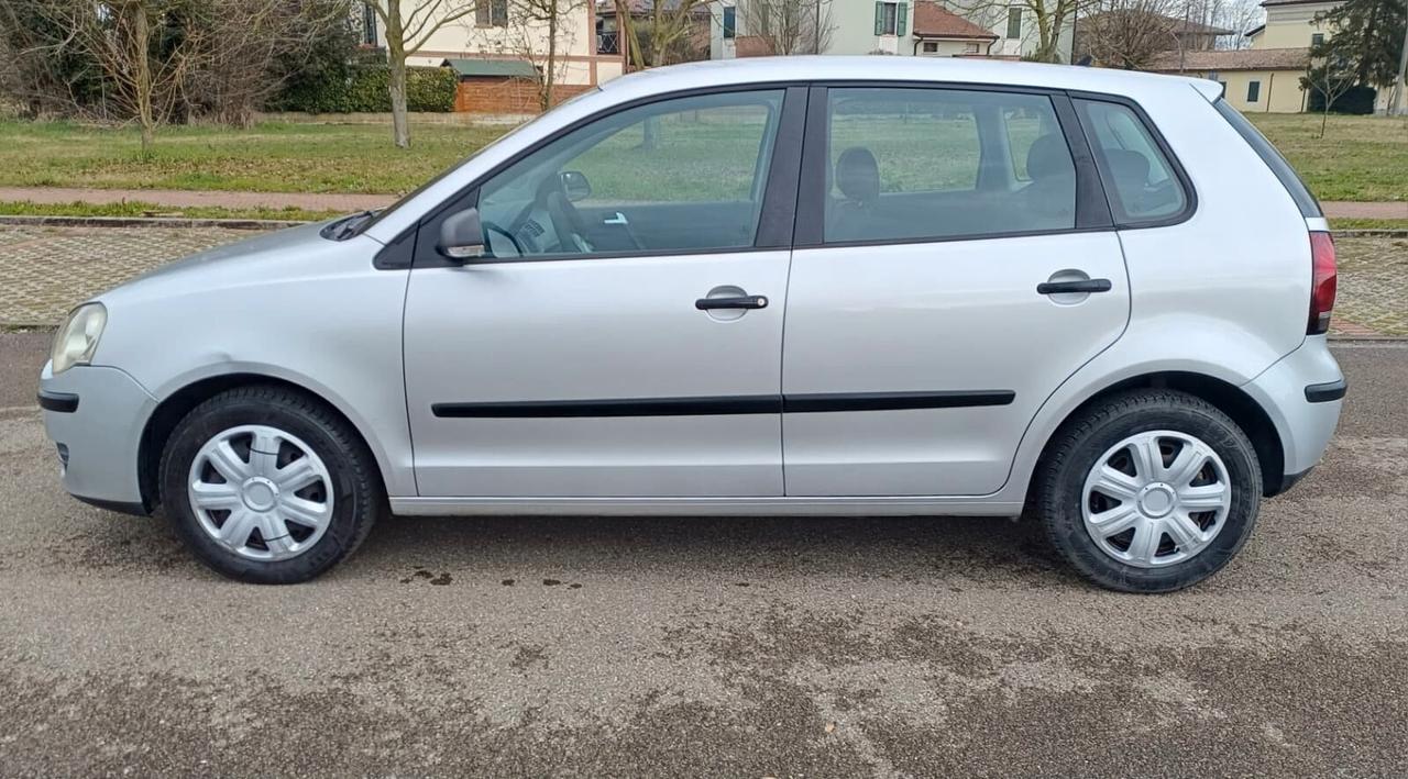 Volkswagen Polo 1.2/64CV 12V 3p. Trendline