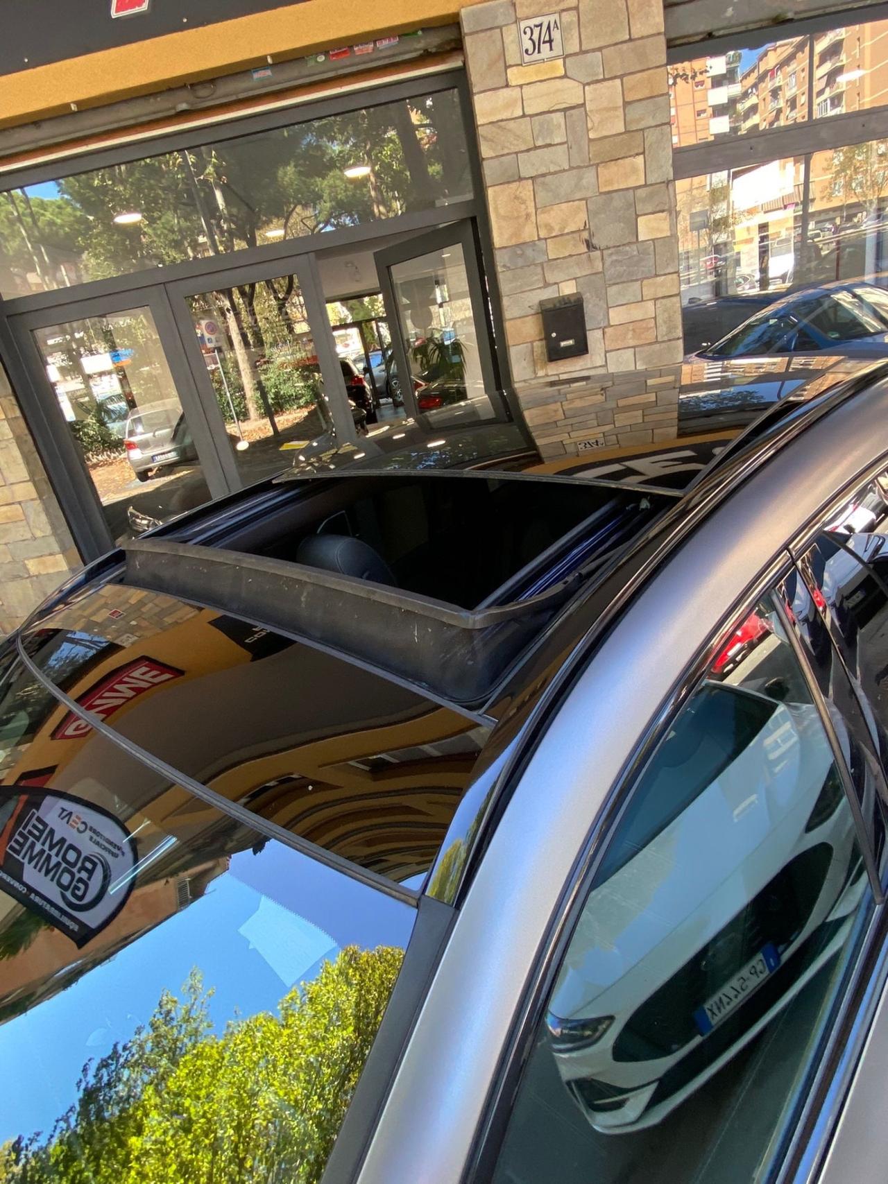 Mercedes-benz GLA 35 AMG MAGNO GRAU TETTO PELLE IVA ESPOSTA