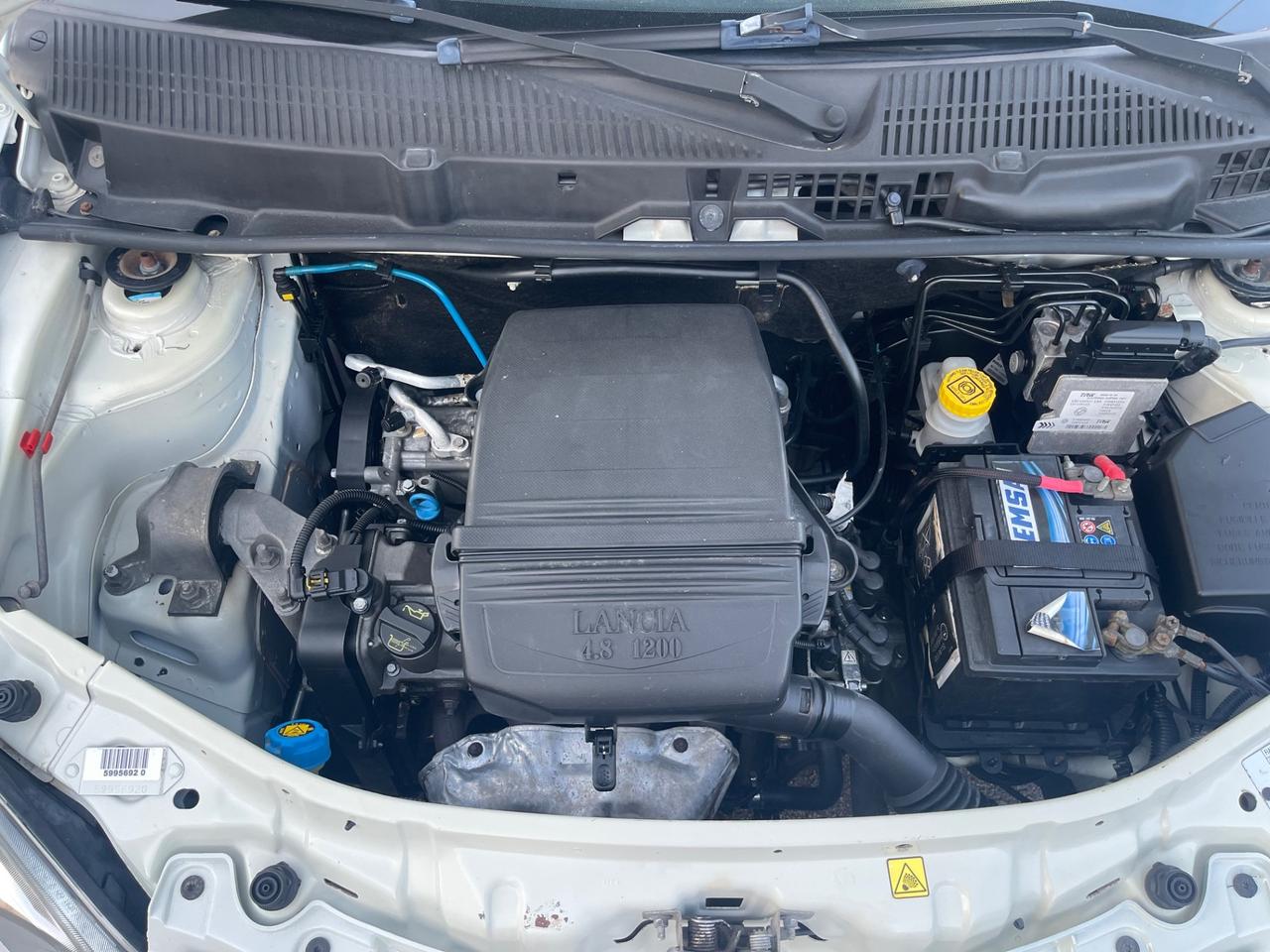 Lancia Ypsilon 1.2 Argento