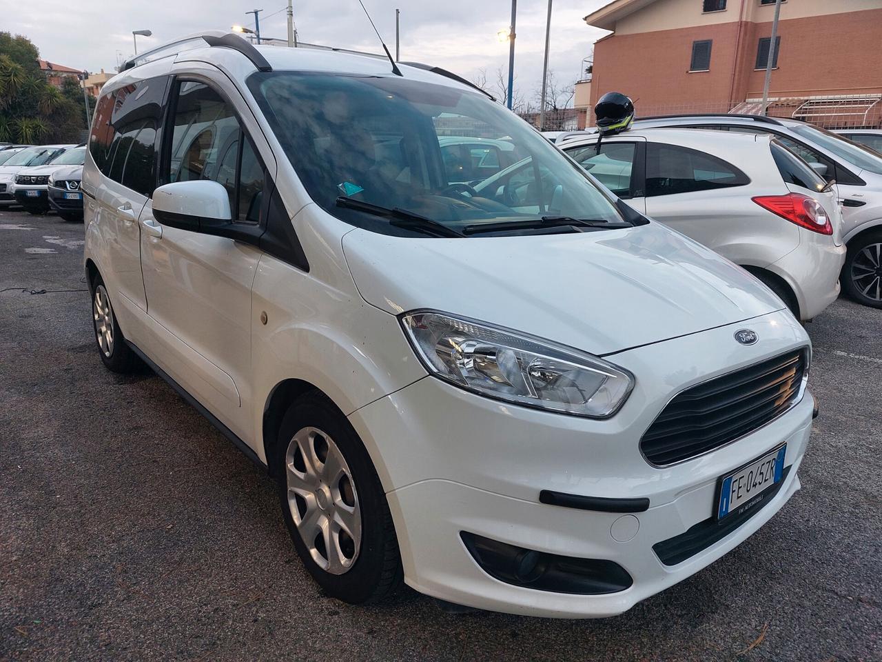 Ford Tourneo Courier Tourneo Courier 1.5 TDCI 95 CV Plus