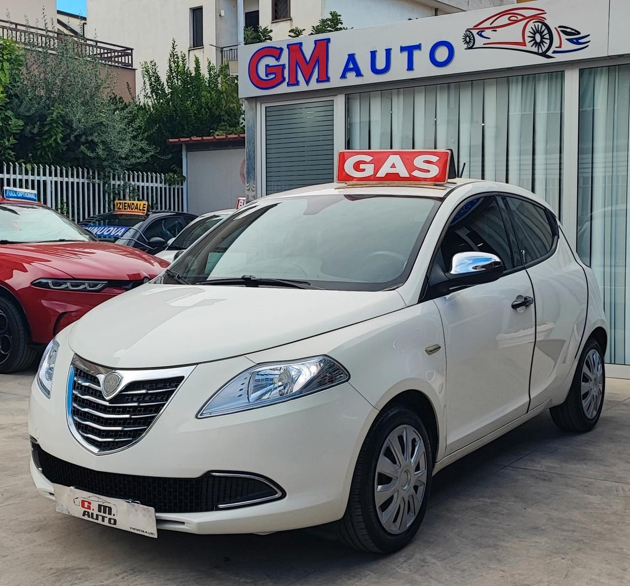 Lancia Ypsilon 1.2 GPL CON ANTIFURTO