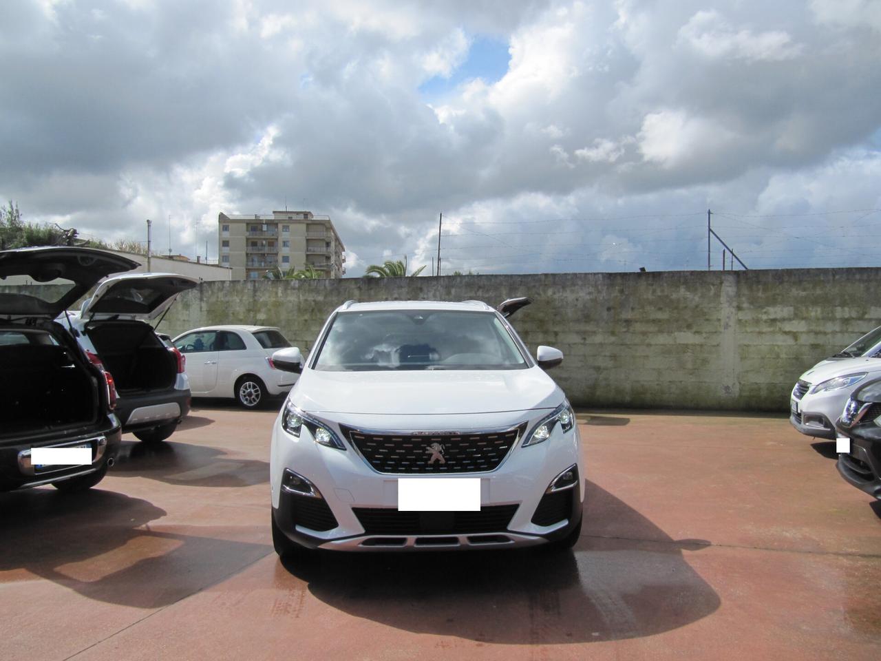 Peugeot 5008 BlueHDi 130 S&S EAT8 Allure - automatico