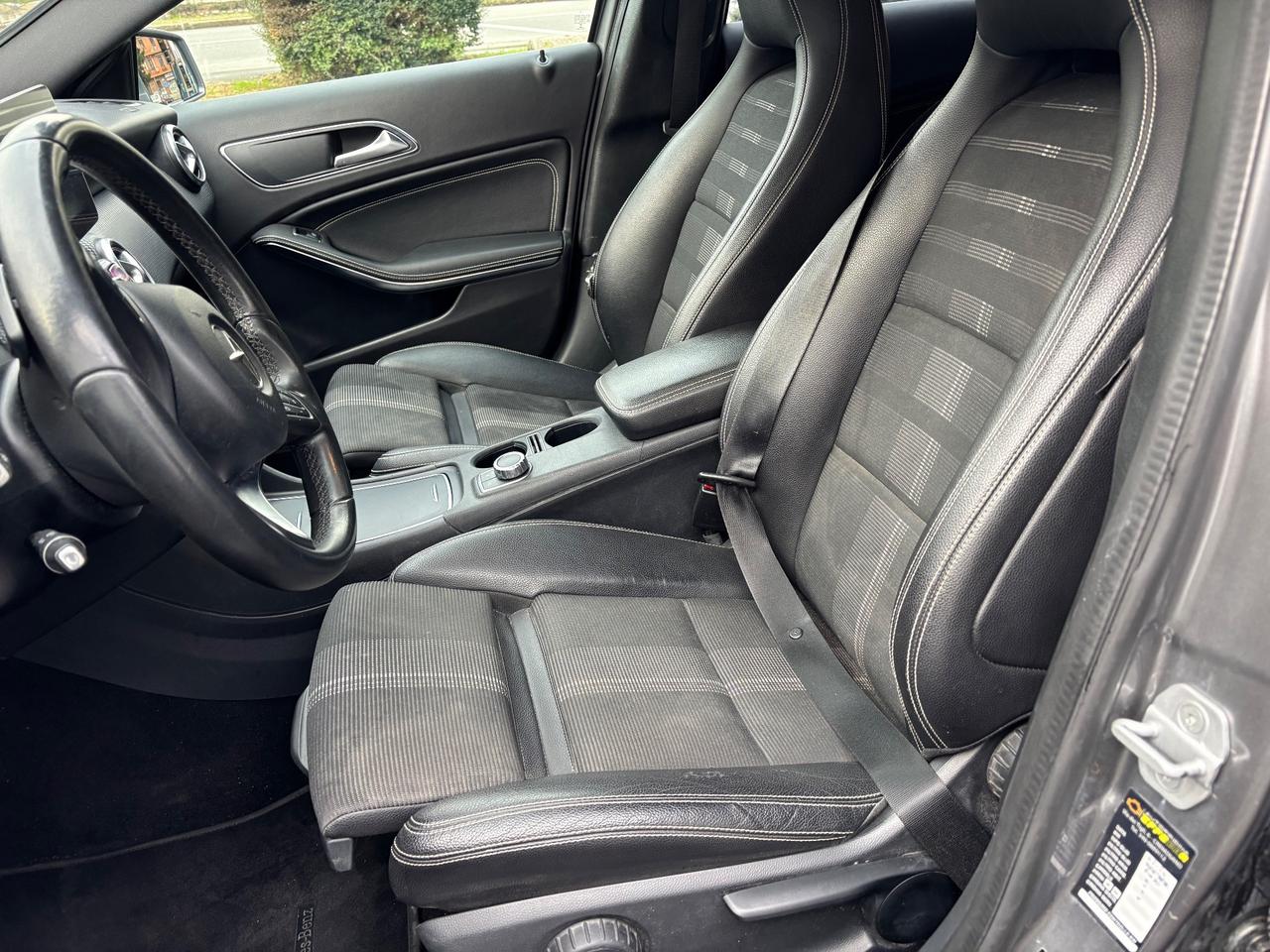 Mercedes-benz A 180 d Automatic Premium