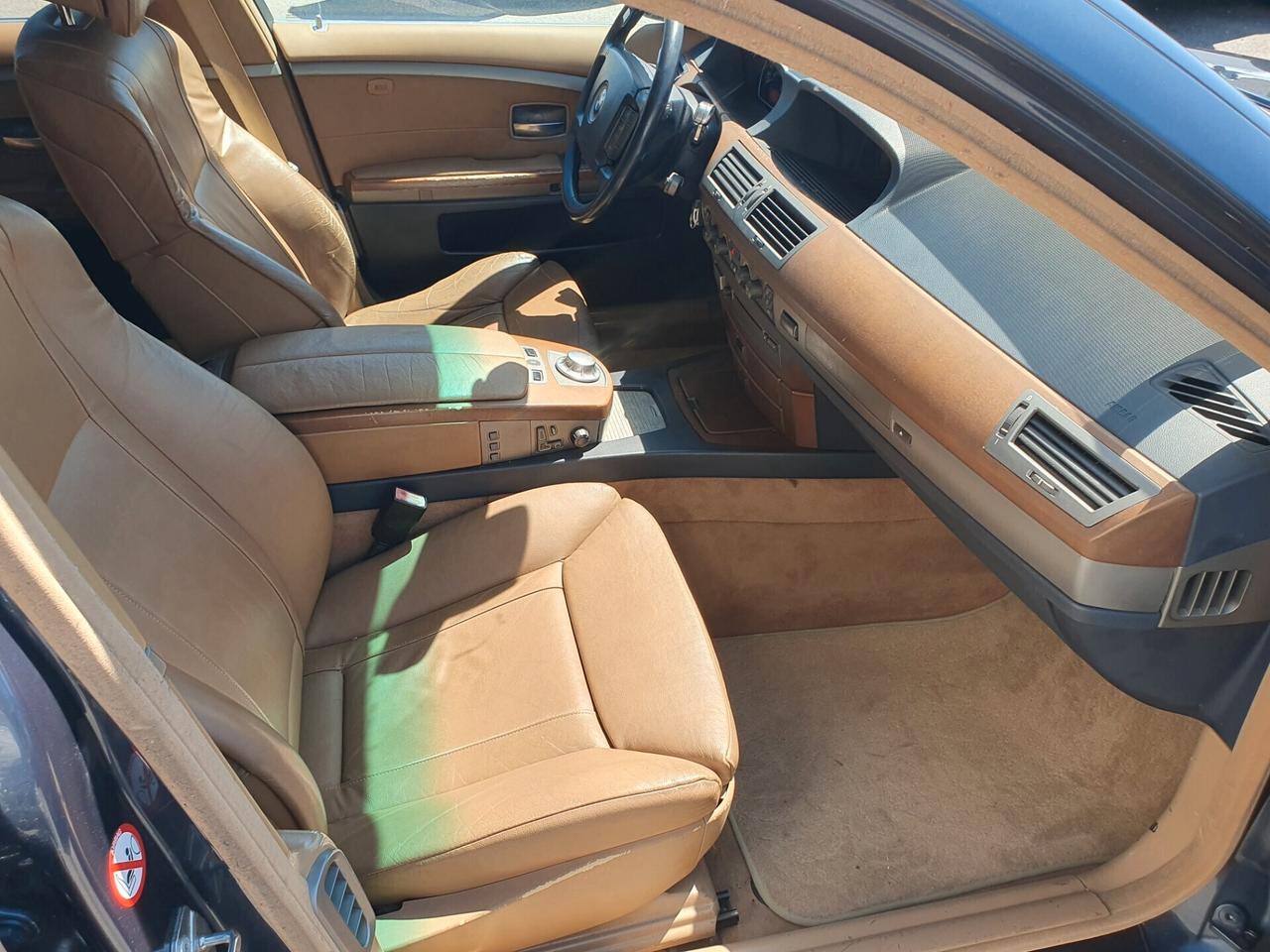 Bmw 735i 3.6v8 272cv benzina GPL ASI 2002