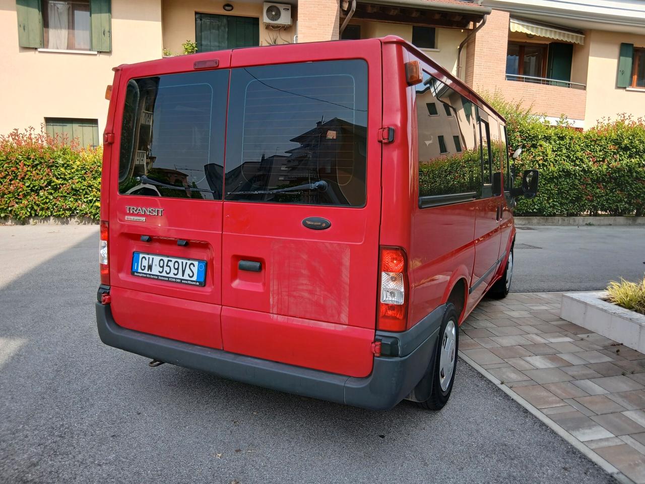 Ford Transit Tourneo 2.2 Cdti 86 cv 9 posti doppio clima