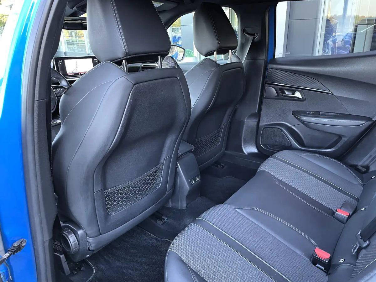 Peugeot 2008 1.5 BlueHDi 110 S&S Allure Pack Autocarro