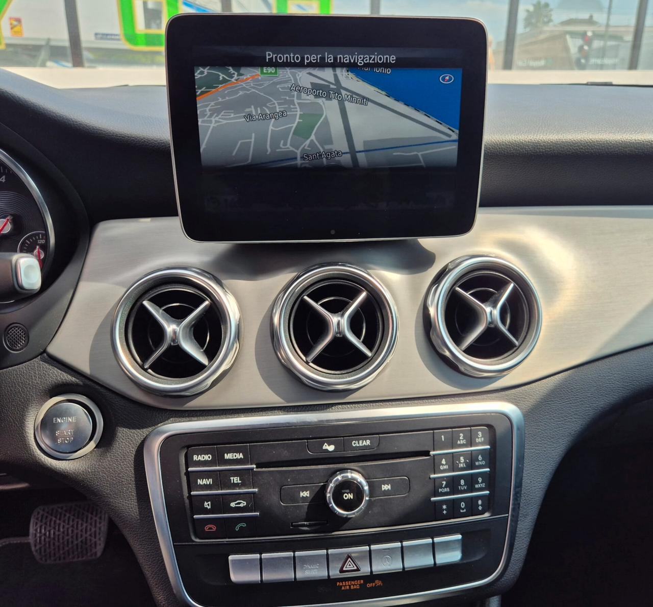 Mercedes-benz GLA 200 d Automatic Premium
