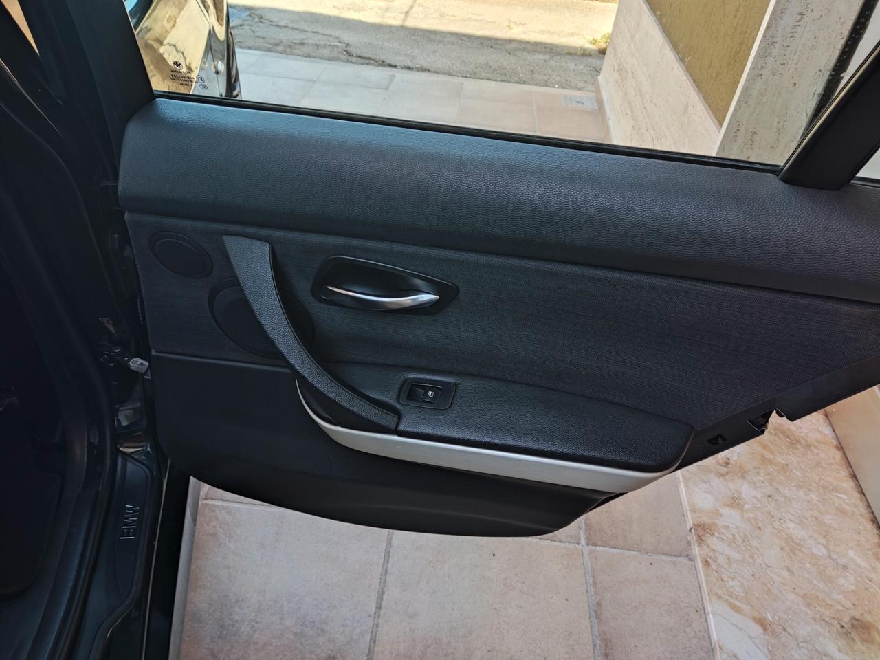 BMW 320D Touring Attiva MSPORT