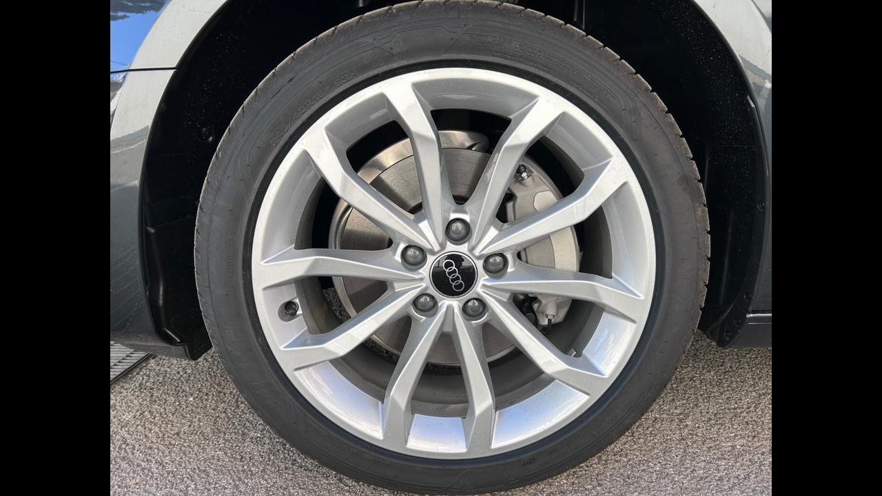 Audi A4 Avant TDI2.0 4L150 A7