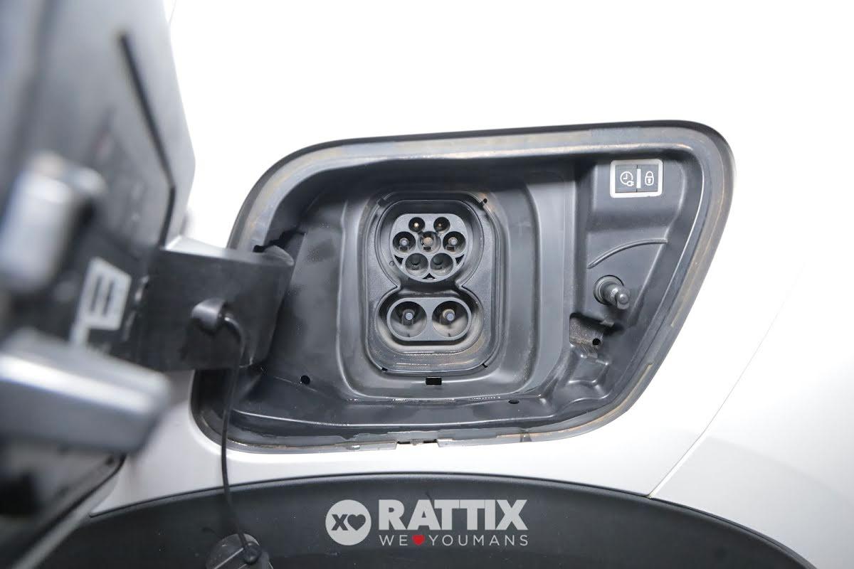 Peugeot e-2008 motore elettrico 100kW Allure Pack