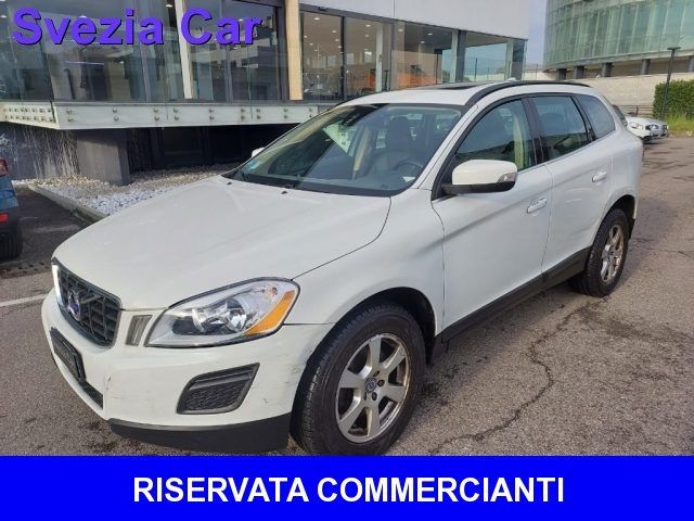 VOLVO XC60 D4 AWD Business