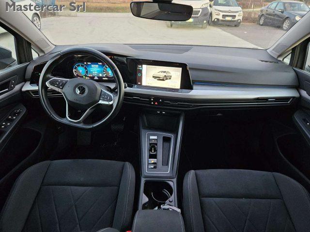 VOLKSWAGEN Golf Variant Golf Variant 2.0 tdi Life 150cv dsg GE916LJ