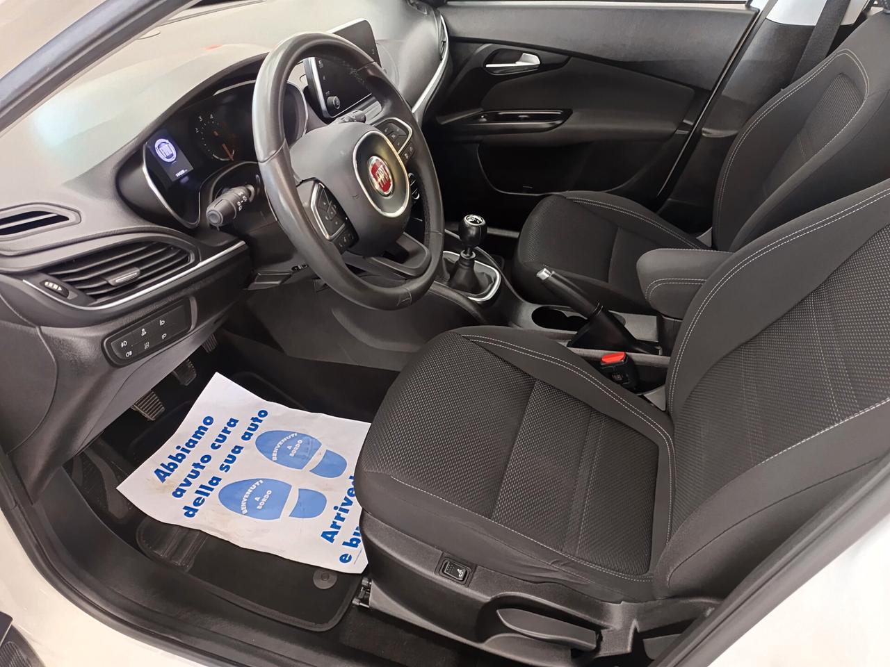 Fiat Tipo 1.6 Mjt 5 porte Sport Android Auto e Apple CarPlay