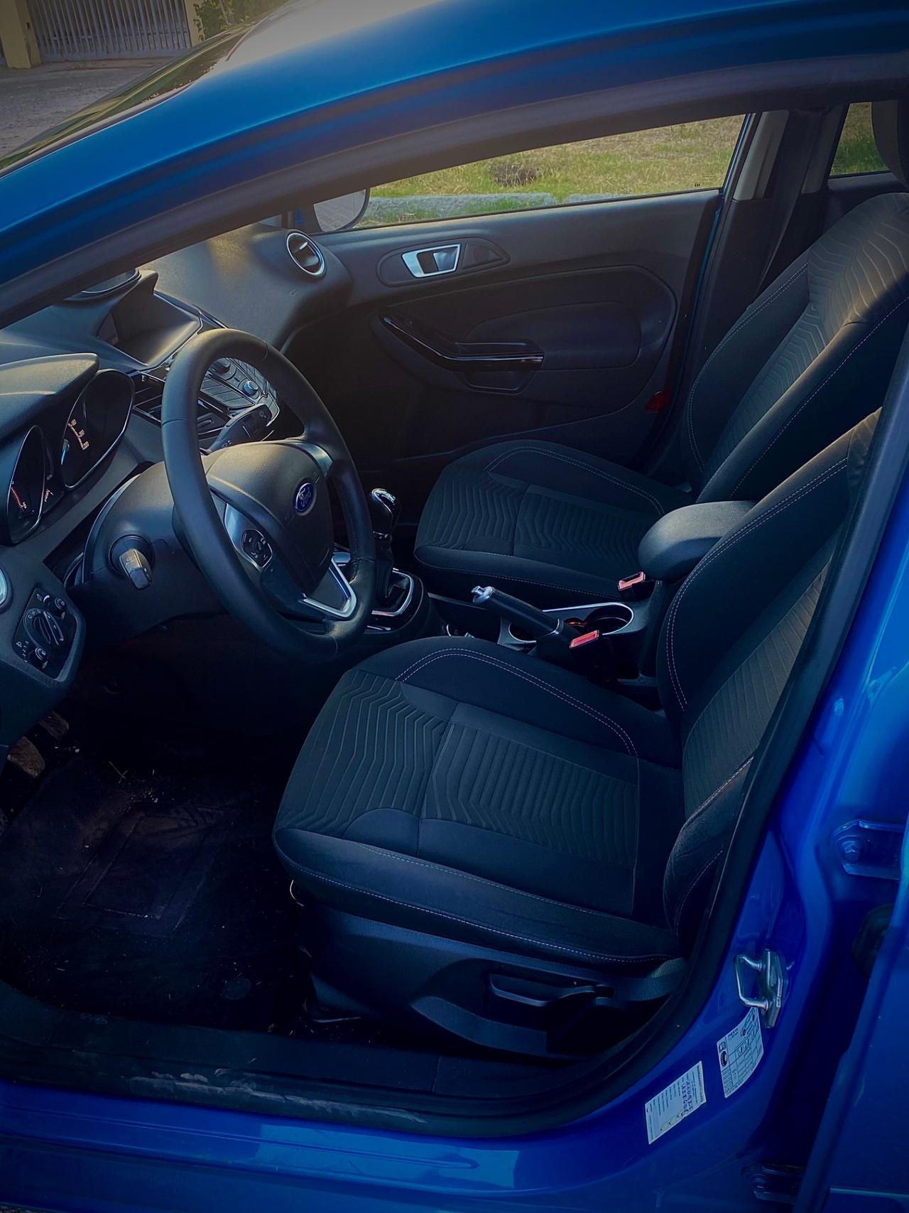 Ford Fiesta 1.5 TDCi 75CV 5 porte Titanium