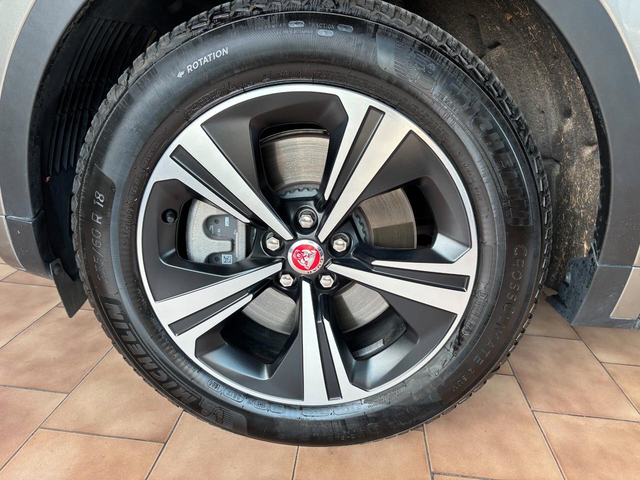 Jaguar E-Pace 2.0d i4 mhev R-Dynamic S awd *TAGLIANDI CERTIFICATI