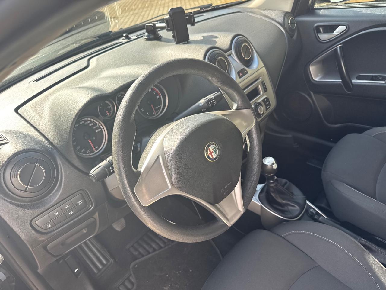 Alfa Romeo MiTo 1.4 benzina 77 cv neopatentati