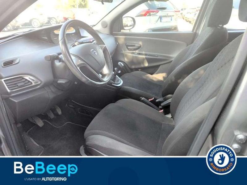Lancia Ypsilon 1.2 8V PLATINUM 69CV